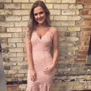 Meet your Posher, Rose